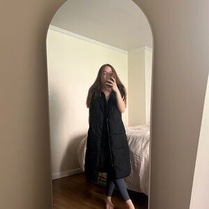 H&M long hooded puffer vest XS